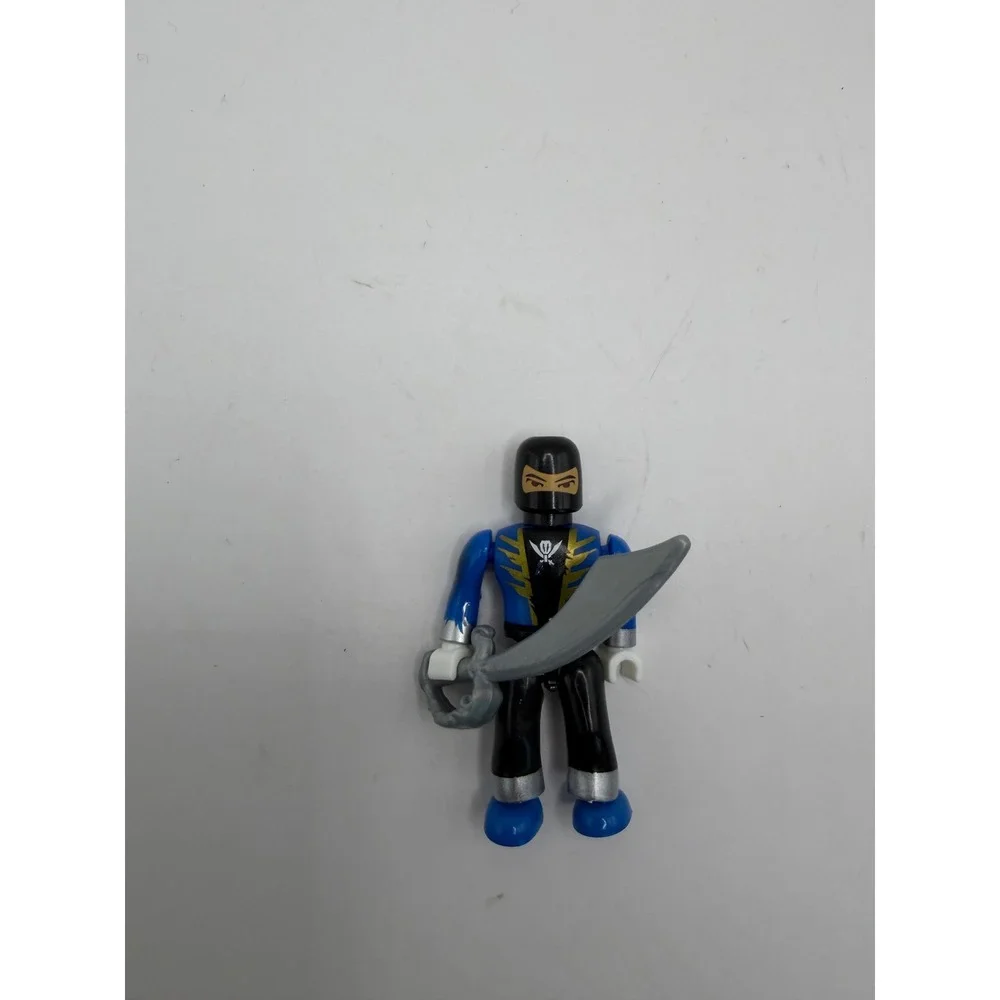 Mega Bloks Power Rangers Super Megaforce Blue Ranger Micro Figure with Sword